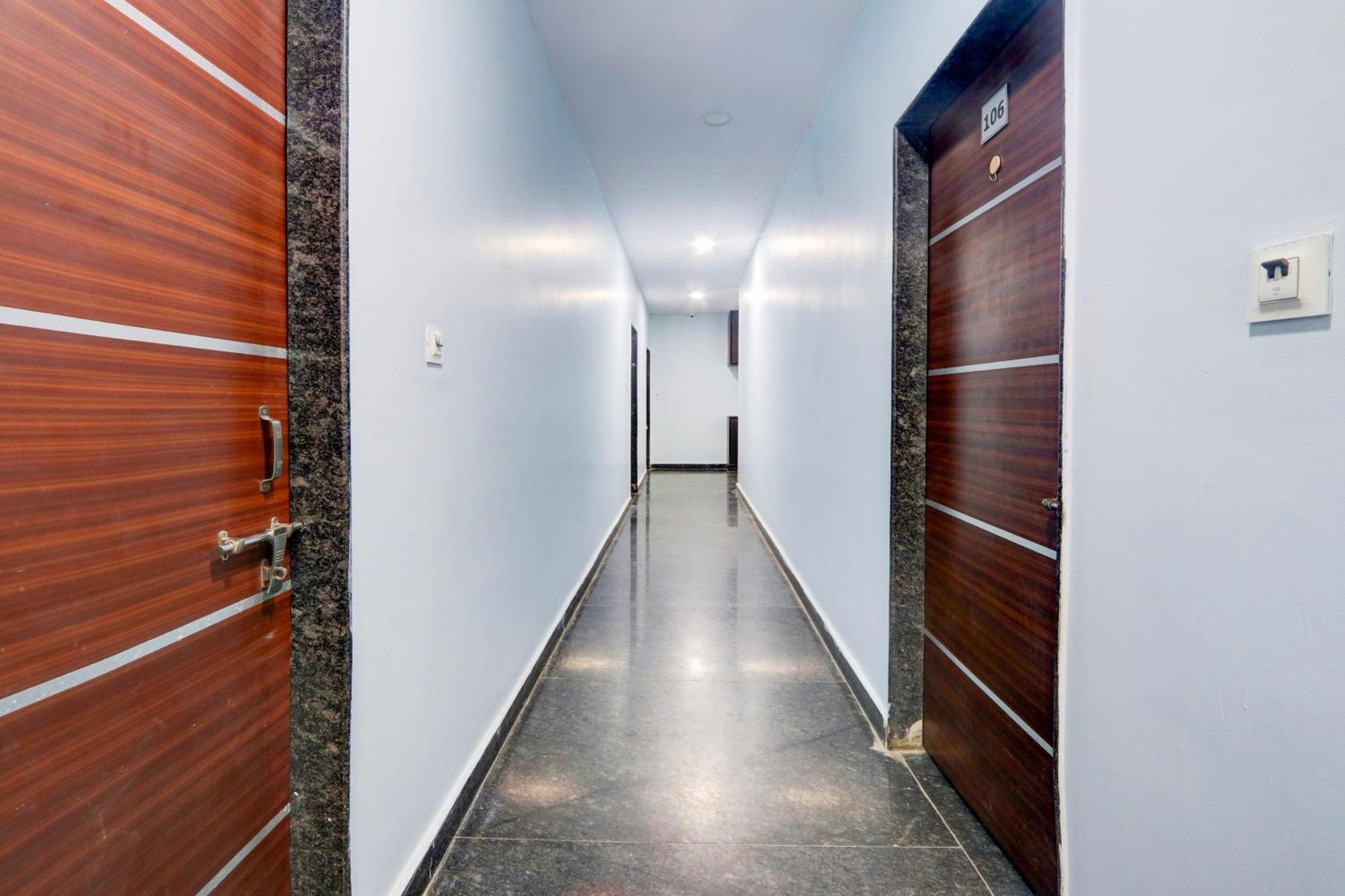 Hotel O Moon Light Nizamabad Ngoại thất bức ảnh